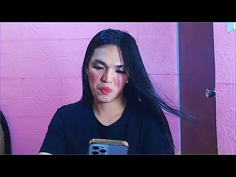 Snapshot of WONDERWOMAN2023 chatting on 11-03-25, 12:13 WONDERWOMAN2023 online show from 11-03-25, 12:13