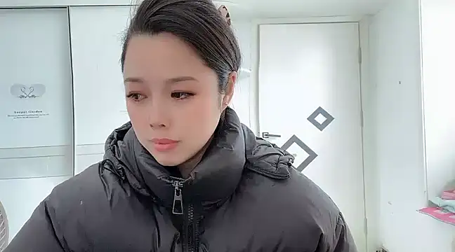 kk lele online show from 12-21-24, 05:25