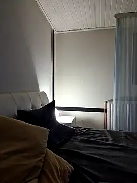 TamaraSavage online show from 12-13-24, 09:35