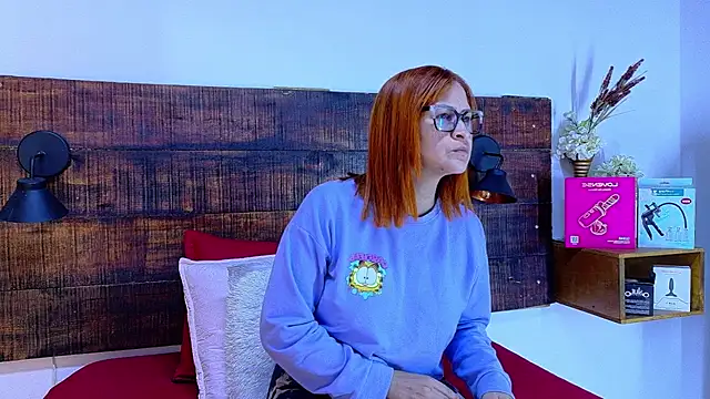 Britney taylor  online show from 03-27-26, 07:46