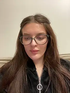 little belucci online show from 01-28-25, 03:25