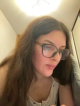 little belucci online show from 02-21-25, 08:27