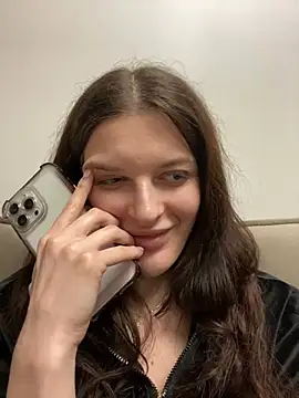 little belucci online show from 03-06-25, 05:22