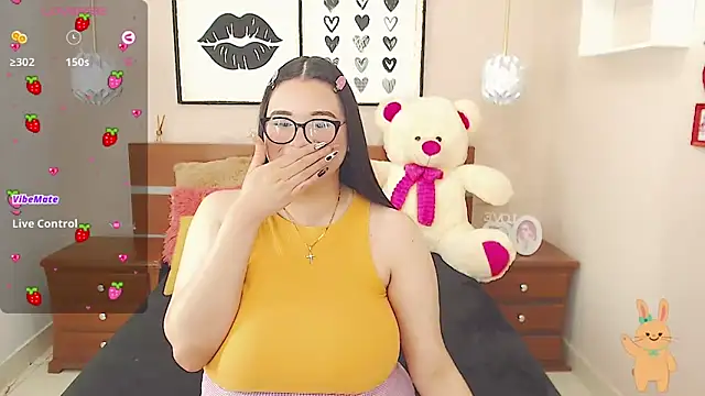 Snapshot of miss_linda_ chatting on 01-21-25, 04:48 miss linda  online show from 01-21-25, 04:48