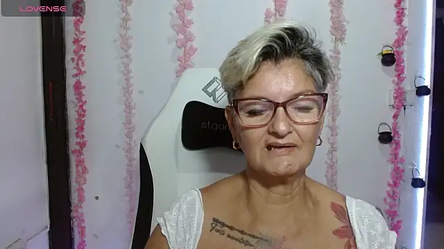 bety-cum2 online show from 06-29-26, 12:05