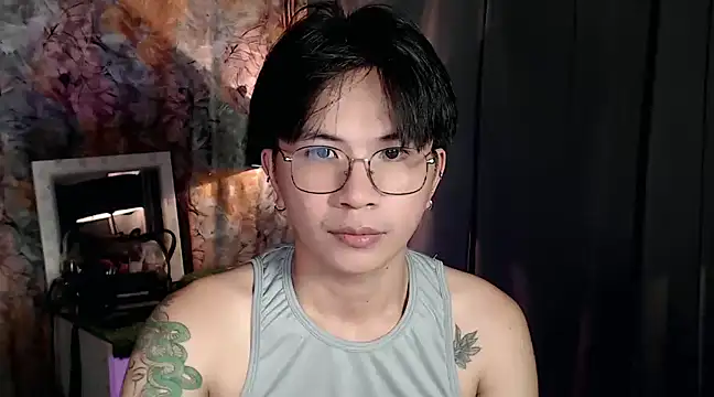 Sexy Handsome Drex online show from 01-19-25, 08:50