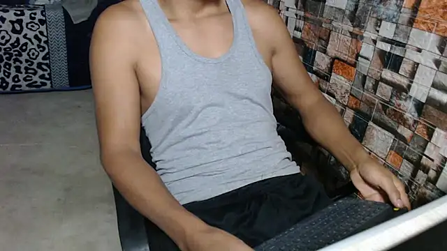 Snapshot of sexatlexx chatting on 12-14-25, 02:17 sexatlexx online show from 12-14-25, 02:17