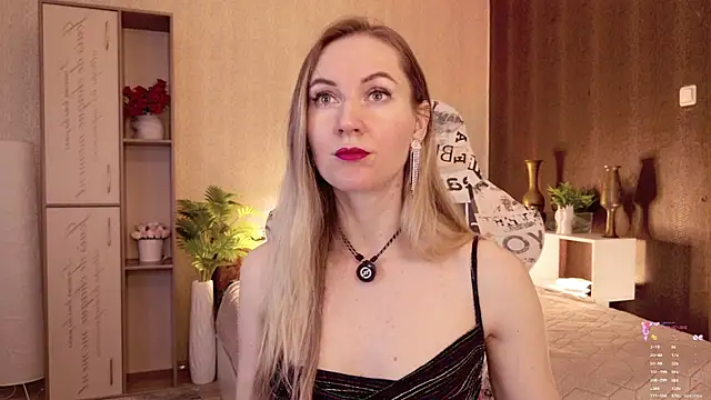 Snapshot of Hello_Lisha chatting on 05-14-26, 08:32 Hello Lisha online show from 05-14-26, 08:32