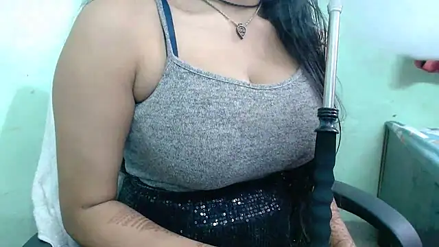 sweet-alia online show from 10-14-25, 01:34