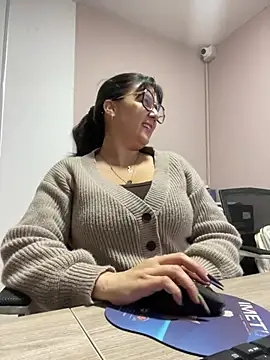 SWEETLILY18 online show from 02-04-25, 11:16