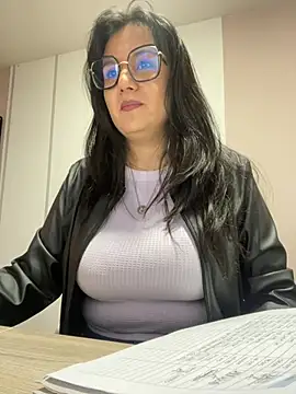 SWEETLILY18 online show from 02-10-25, 11:04