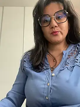 SWEETLILY18 online show from 03-11-25, 02:51