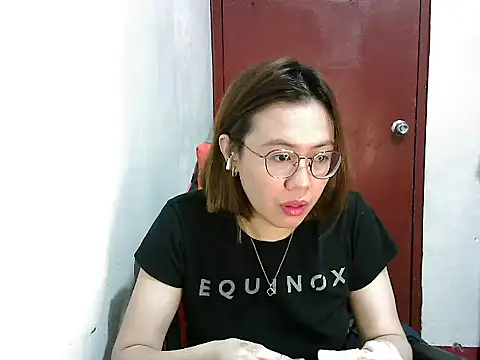 crizzybel online show from 02-17-25, 04:37