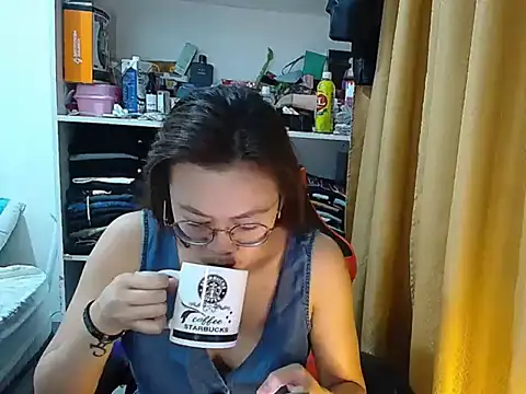 crizzybel online show from 02-06-26, 07:06