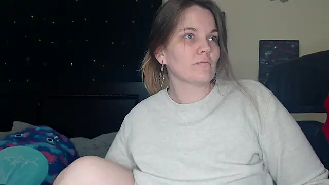 Snapshot of ToxicLilly chatting on 03-11-25, 07:04 ToxicLilly online show from 03-11-25, 07:04