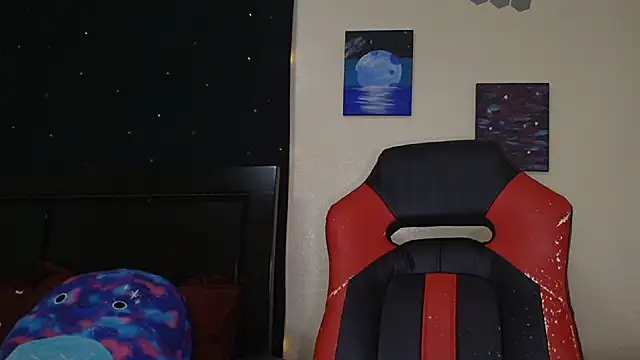 Snapshot of ToxicLilly chatting on 11-16-25, 09:48 ToxicLilly online show from 11-16-25, 09:48