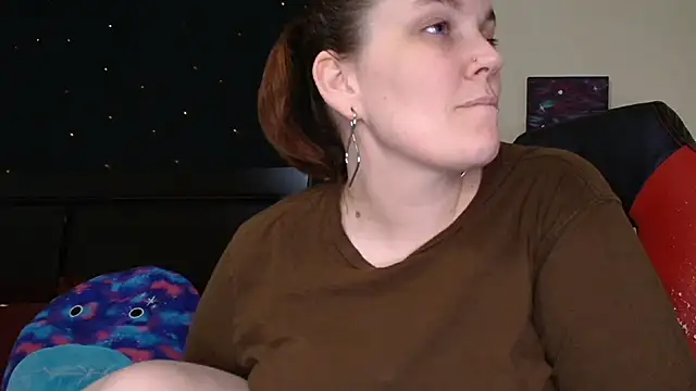 Snapshot of ToxicLilly chatting on 11-25-25, 08:14 ToxicLilly online show from 11-25-25, 08:14