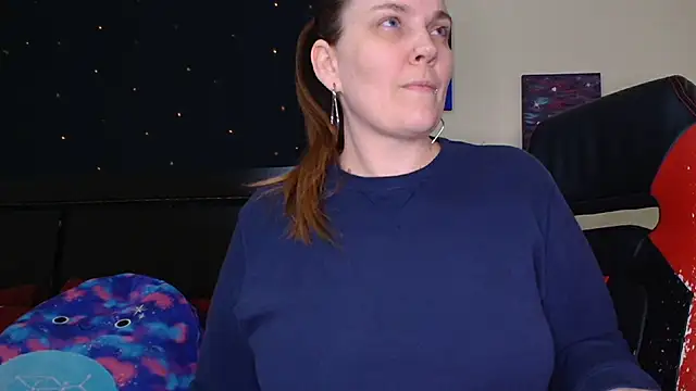 Snapshot of ToxicLilly chatting on 01-11-26, 07:35 ToxicLilly online show from 01-11-26, 07:35