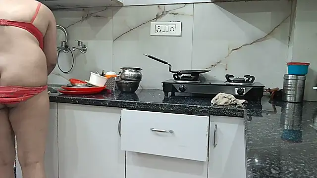 Zoya Varma004 online show from 03-04-25, 04:49