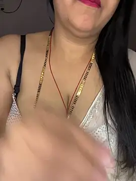 Zoya Varma004 online show from 10-28-25, 05:22