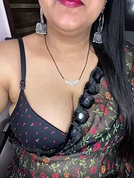 Zoya Varma004 online show from 03-17-26, 06:11