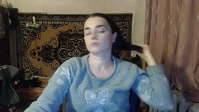 Snapshot of AlisaLaDiva chatting on 12-30-24, 08:58 AlisaLaDiva online show from 12-30-24, 08:58