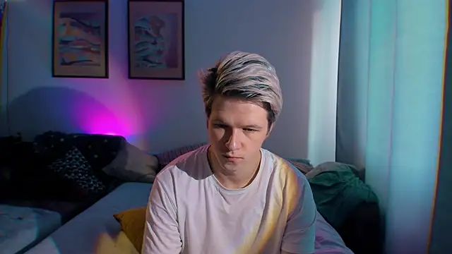 Breston Sweet online show from 09-17-25, 02:41