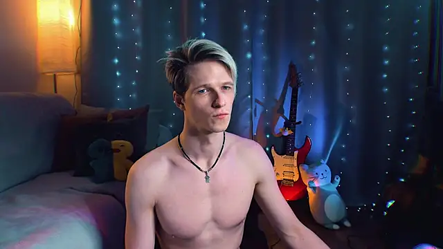 Snapshot of Breston_Sweet chatting on 02-18-26, 03:46 Breston Sweet online show from 02-18-26, 03:46