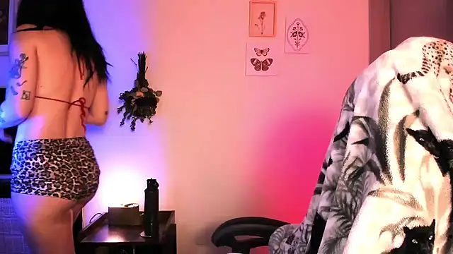 MelroseStrip online show from 03-20-26, 09:41