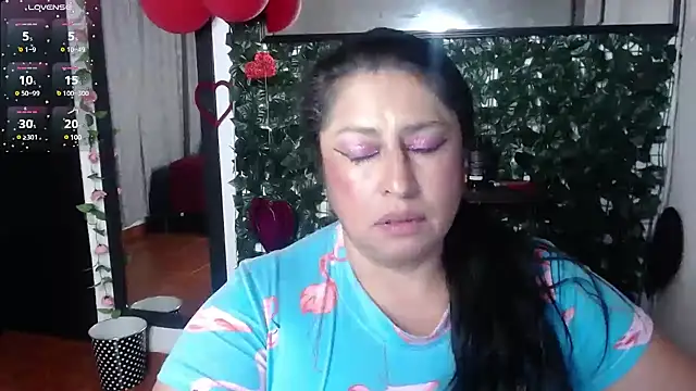 Snapshot of Keyla01_ chatting on 02-09-25, 06:33 Keyla01 online show from 02-09-25, 06:33