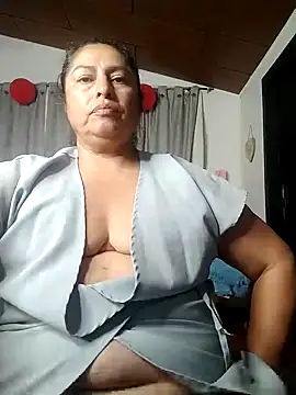 Snapshot of Keyla01_ chatting on 02-12-25, 12:05 Keyla01 online show from 02-12-25, 12:05