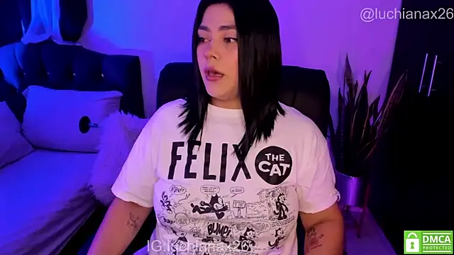 lucy26  online show from 04-19-26, 03:17