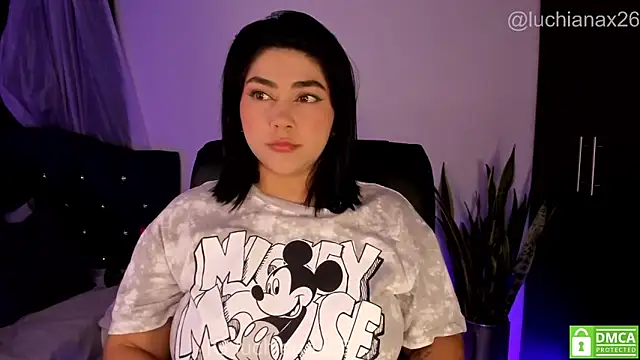 lucy26  online show from 06-05-26, 03:24