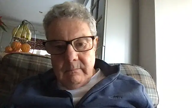 Oldpistolpete online show from 11-23-25, 03:23