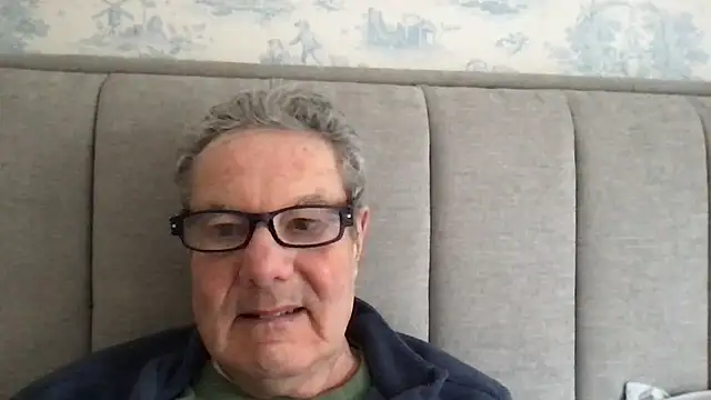 Snapshot of Oldpistolpete chatting on 02-05-26, 10:31 Oldpistolpete online show from 02-05-26, 10:31