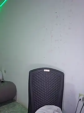 Mary pinkish online show from 12-16-24, 03:08