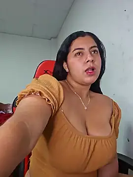 Mary pinkish online show from 01-23-25, 11:26