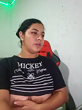 Mary pinkish online show from 01-26-25, 06:07