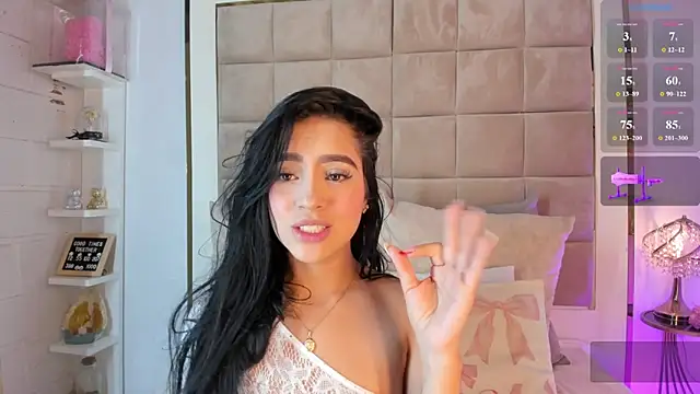 Snapshot of Victoria_adaams chatting on 01-29-25, 06:28 Victoria adaams online show from 01-29-25, 06:28