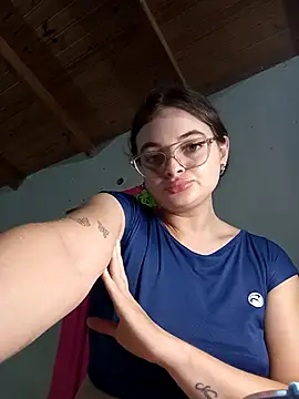 Emmacut online show from 03-21-26, 01:21