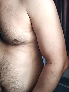 Snapshot of mahi-singh43 chatting on 09-13-25, 06:35 mahi-singh43 online show from 09-13-25, 06:35