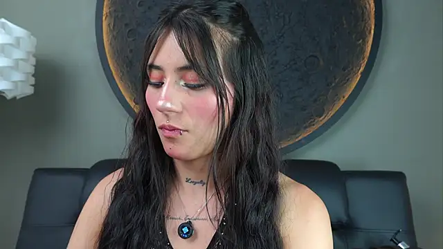 miss sharlotte18 online show from 11-20-25, 06:07