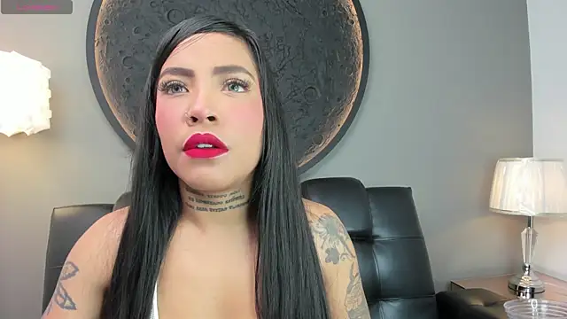 miss vaiolette online show from 02-07-25, 11:01