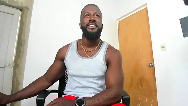 Snapshot of DaleHamilton chatting on 01-15-25, 04:21 DaleHamilton online show from 01-15-25, 04:21