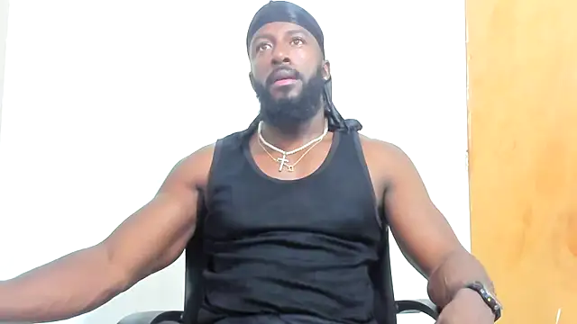 Snapshot of DaleHamilton chatting on 02-25-25, 04:42 DaleHamilton online show from 02-25-25, 04:42