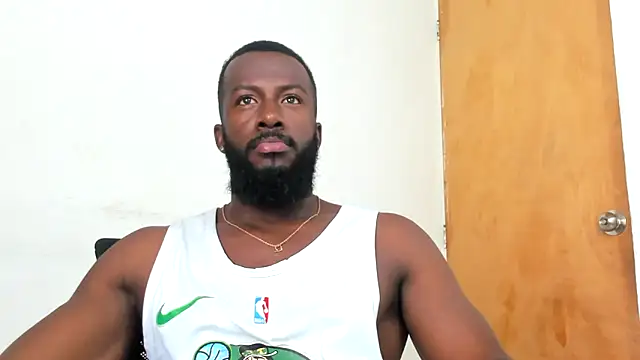 Snapshot of DaleHamilton chatting on 02-26-25, 04:56 DaleHamilton online show from 02-26-25, 04:56