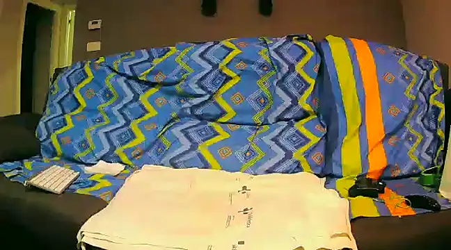 txan9876 online show from 12-19-24, 06:12