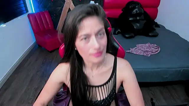 AnnyMilet  online show from 07-28-26, 04:39