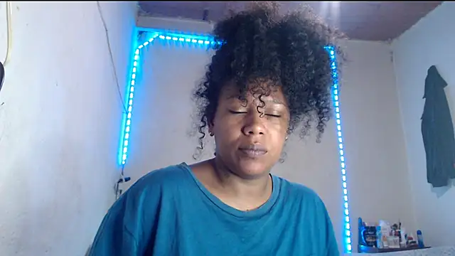 Snapshot of cherry_cleou chatting on 02-26-26, 06:07 cherry cleou online show from 02-26-26, 06:07