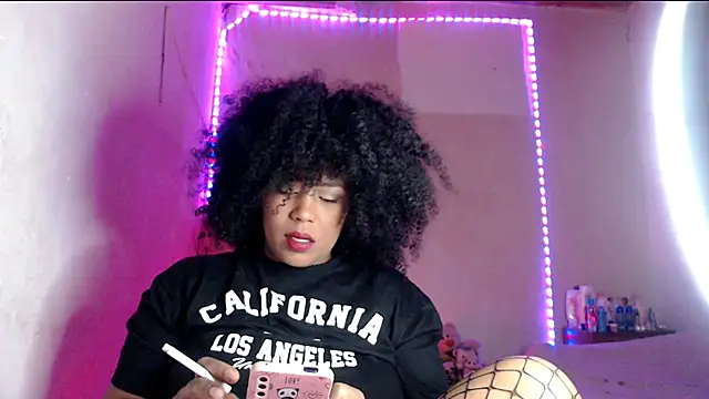 Snapshot of cherry_cleou chatting on 03-28-26, 03:00 cherry cleou online show from 03-28-26, 03:00